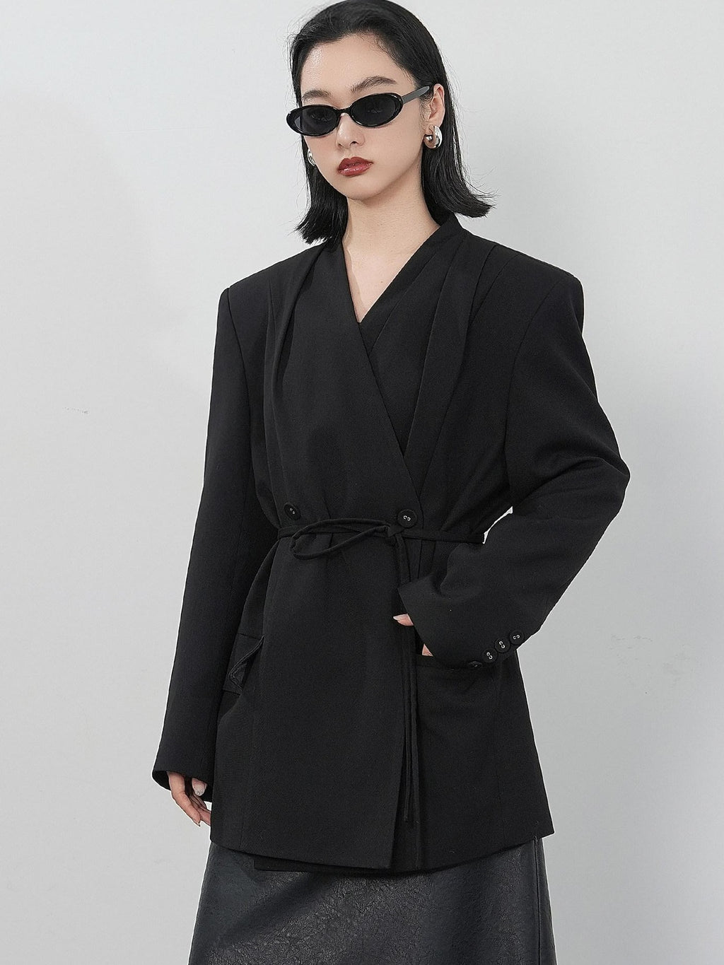 audreyyang Pleated Double Breasted Oversized V-neck Mid Length Women Workwear Blazers