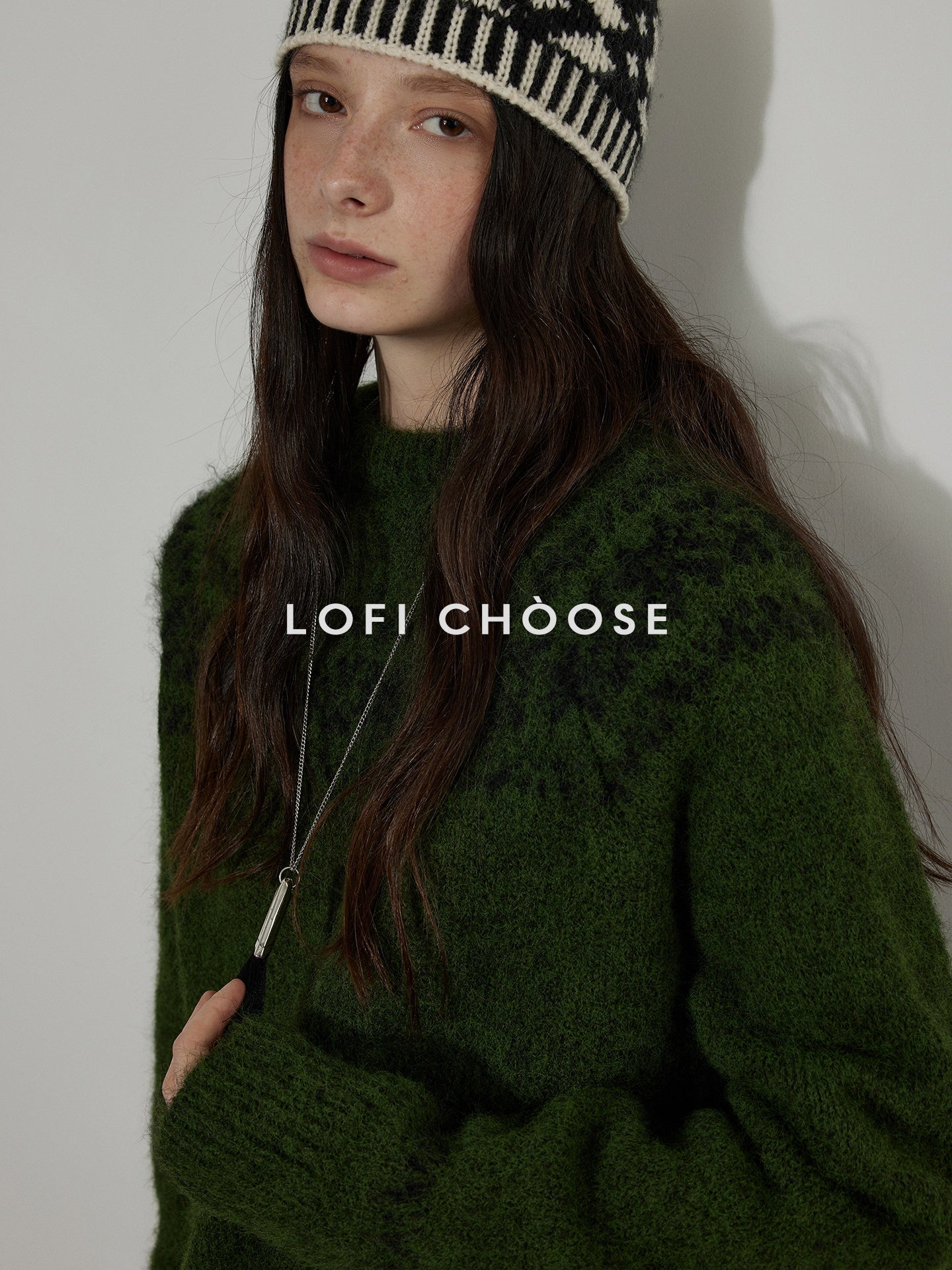 Lofi_choose_Thick_Loose_Fit_Commuter_Round_Neck_Pullover_Women_Knit_Green_Brown_Sweaters_MISSTT