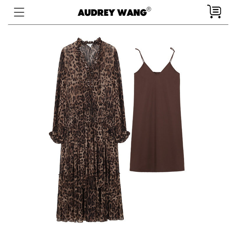 audreyyang_Silk_Blend_Leopard_Print_A_Line_Fitted_Waist_Long_Sleeve_Vacation_Maxi_Dresses_MISSTT
