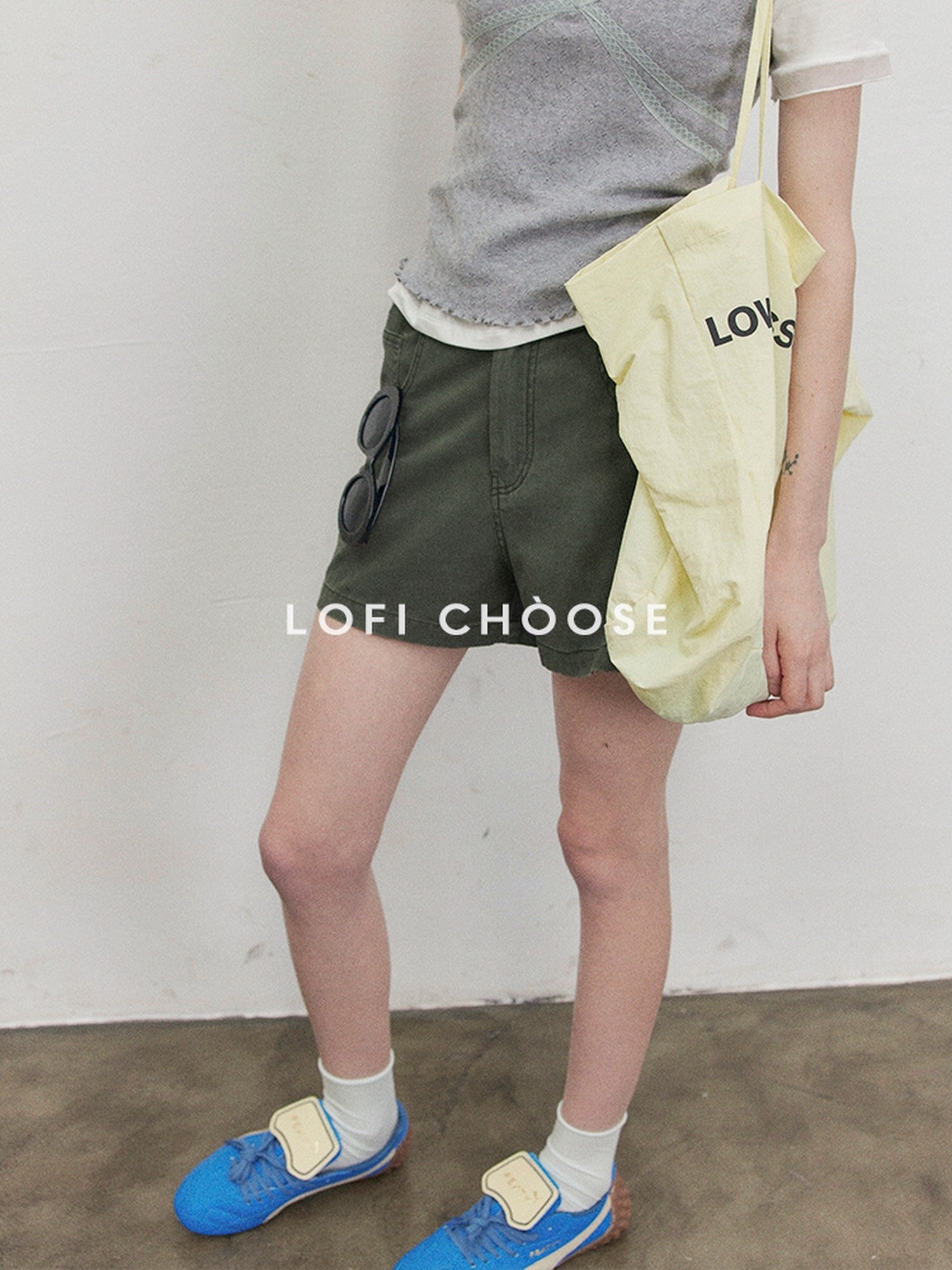 Lofi choose High Waist Distressed Loose Fit Women Zip Washed Green Mid-Length Shorts