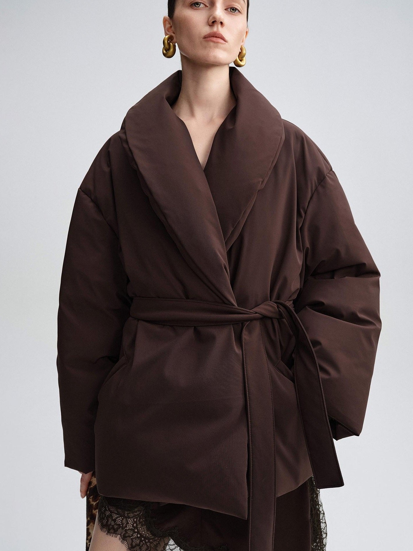 audreyyang Warm 90% Duck Down Loose Casual Stand Collar Women Chocolate Brown Down Jackets