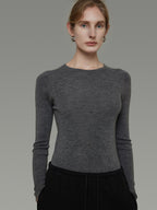 unspoken Breathable Pure Sheepswool Minimal Slim Fit Womens Crew Neck Pullover Sweaters