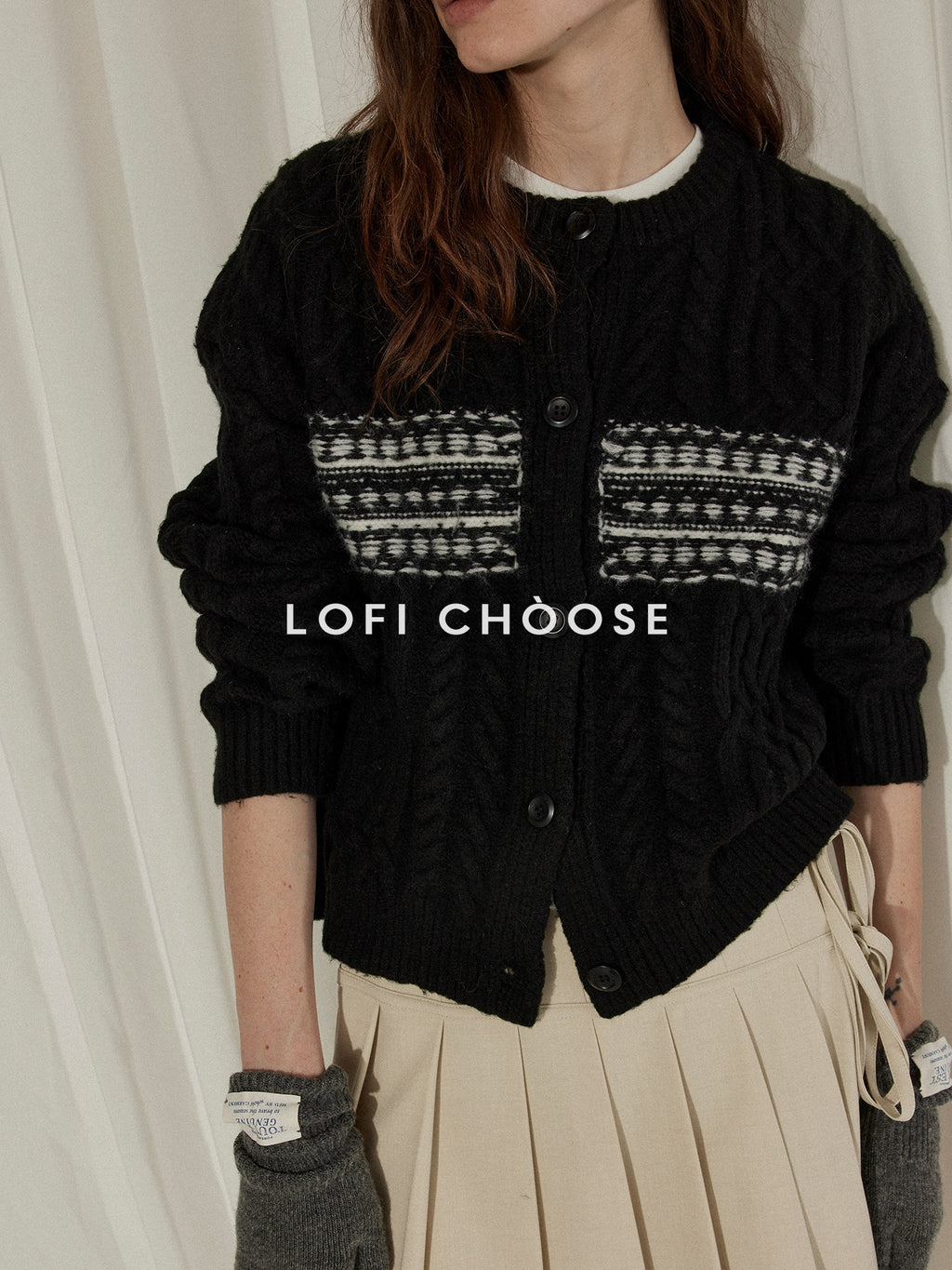 Lofi_choose_Soft_Wool_Blend_Minimalist_Buttoned_Round_Neck_Long_Sleeve_Women_Black_Cardigans_MISSTT
