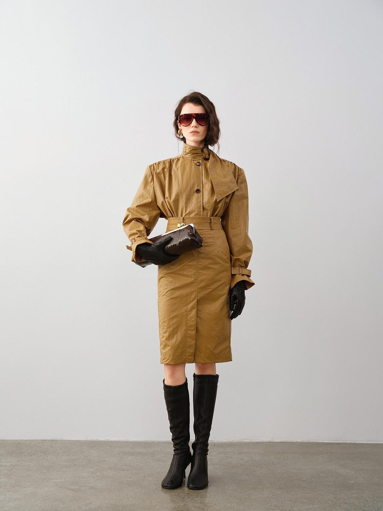 audreyyang Slimming Loose Cuffed Sleeves Button Women Mustard Green Leather Jackets