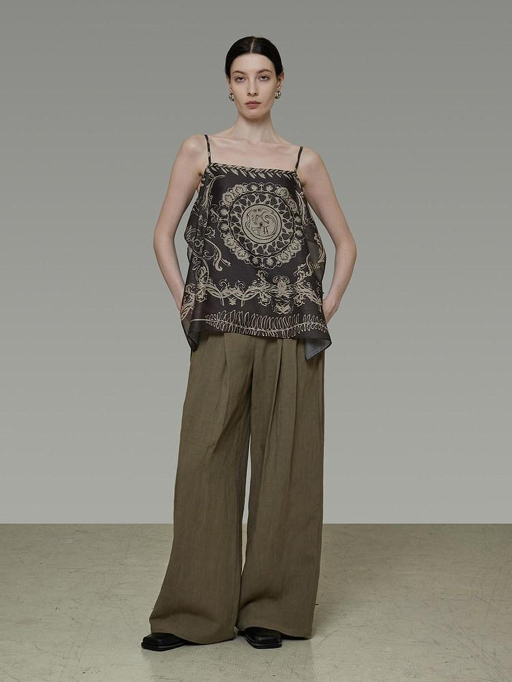 unspoken Resort Print Loose Fit Polyester Tank Women Lightweight Breathable Camisoles