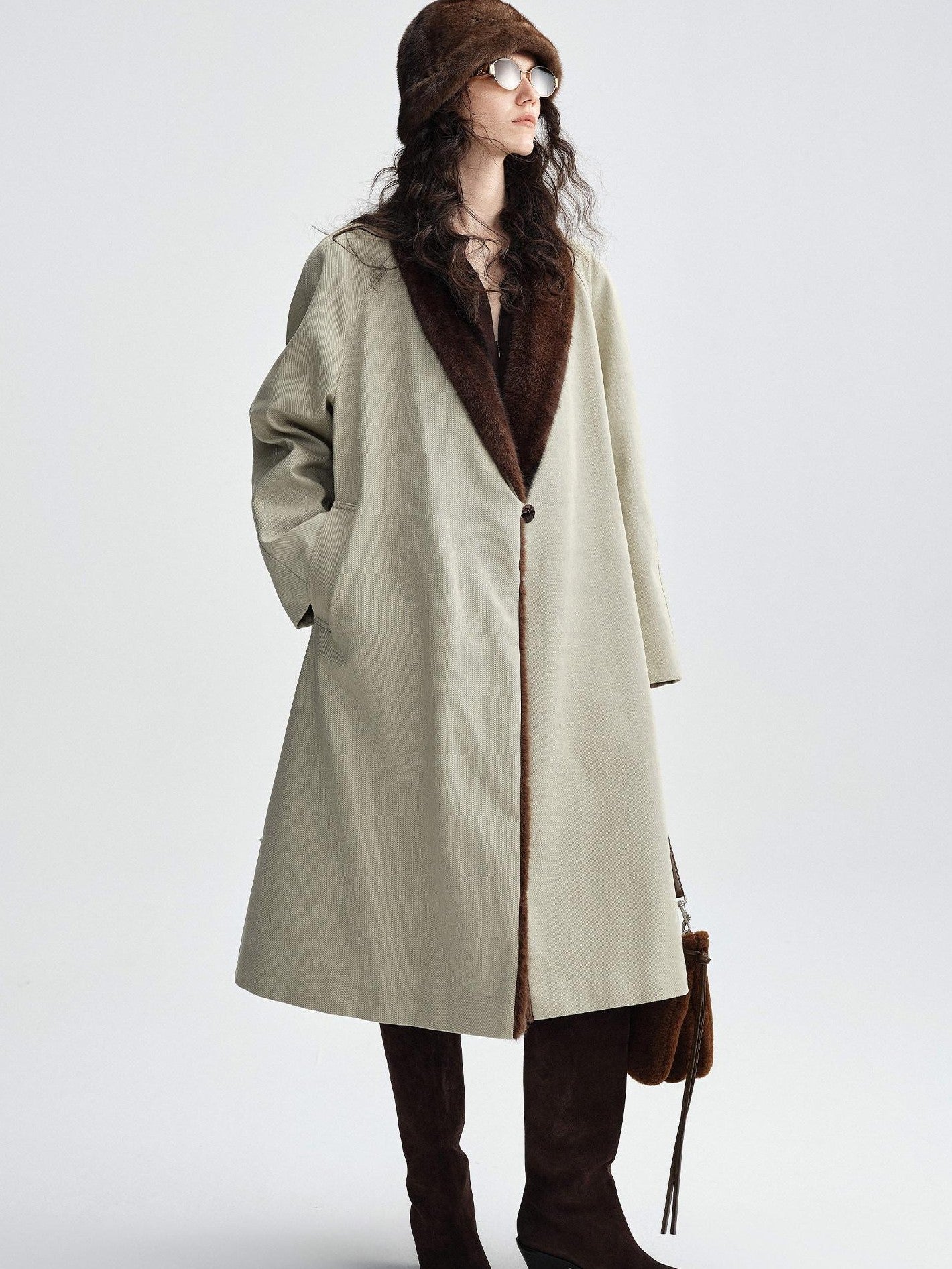 audreyyang Warm Thick Lapel Patchwork Slavic Loose Fit For Women Faux Fur Almond Long Coats