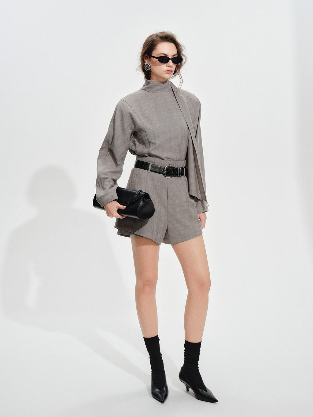 audreyyang Non Deforming Loose Plaid High Neck Long Sleeve Women Grey Top & Shorts Sets