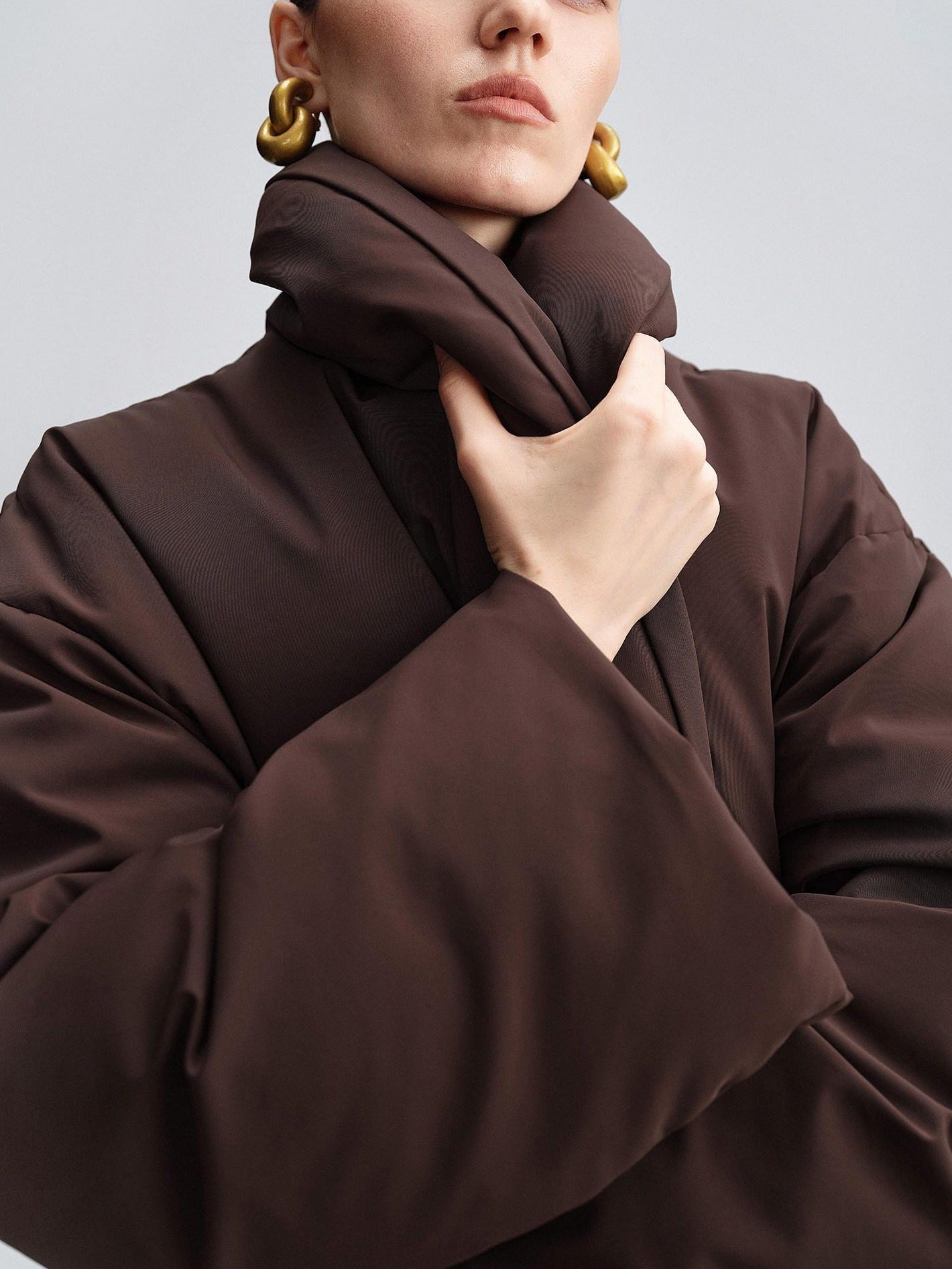 audreyyang Warm 90% Duck Down Loose Casual Stand Collar Women Chocolate Brown Down Jackets