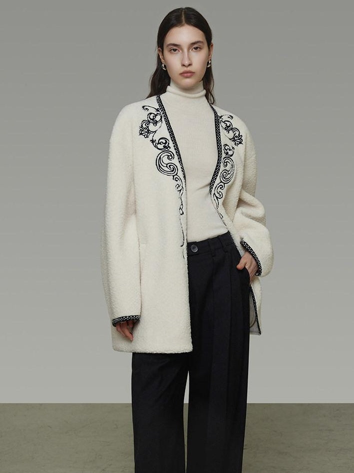 unspoken 3D Tailored Clean Minimalist Loose Fit Women Office White Polyester Short Coat