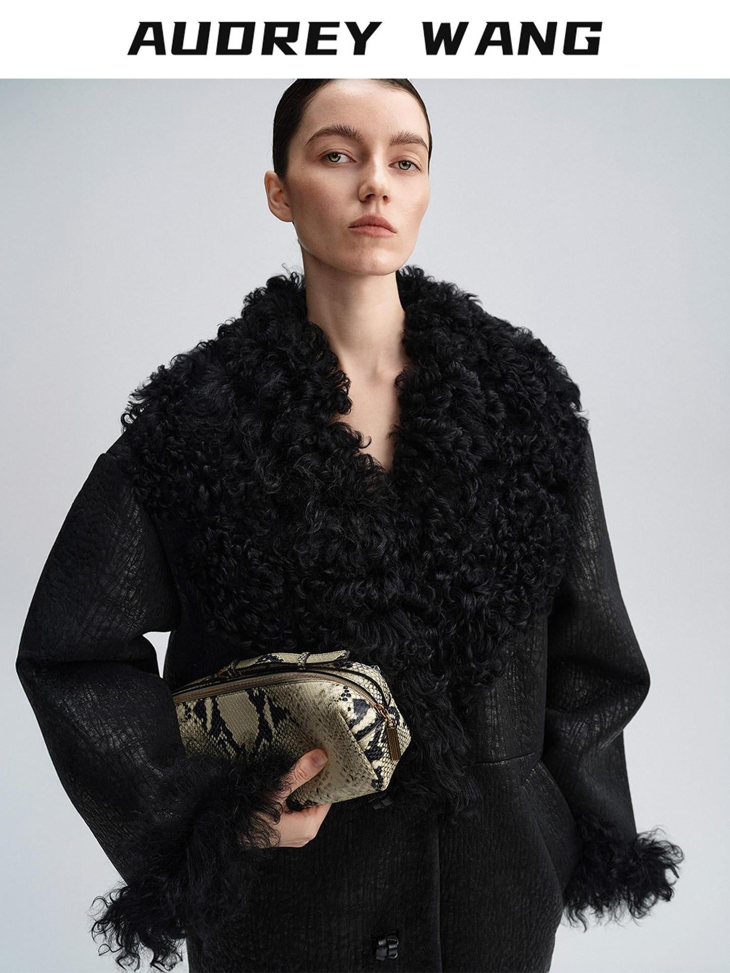 audreyyang Warm Wool Shearling Collar Patchwork Loose Midlength Women Black Long Coats