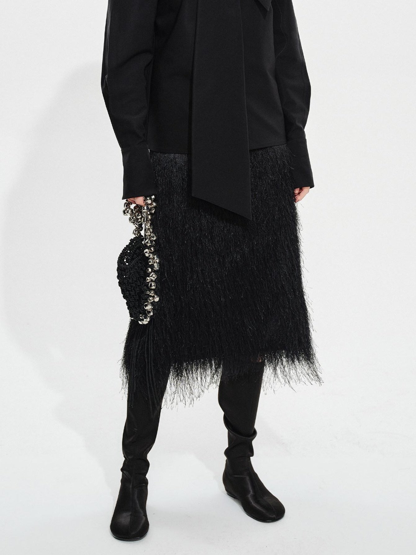 audreyyang Fringe Front Slit Mid Waist Straight Elastic Waist Lined Women Black Midi Skirts