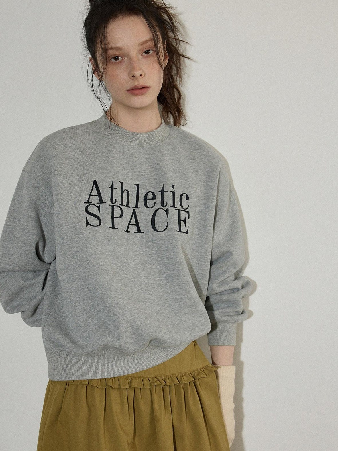 Lofi choose Embroidered Colorblock Loose Drop Shoulder Crewneck Female Cotton Sweatshirt