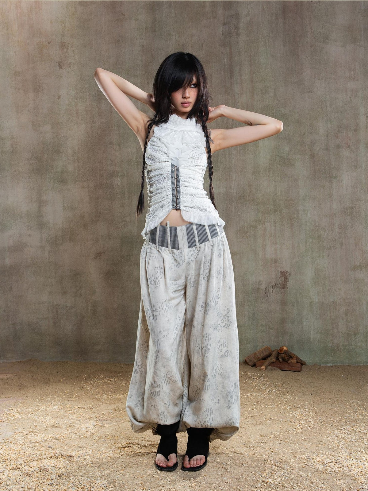 ARIADNAw Asymmetric Contrast Waist Low Rise Loose Lantern Women's Chinos