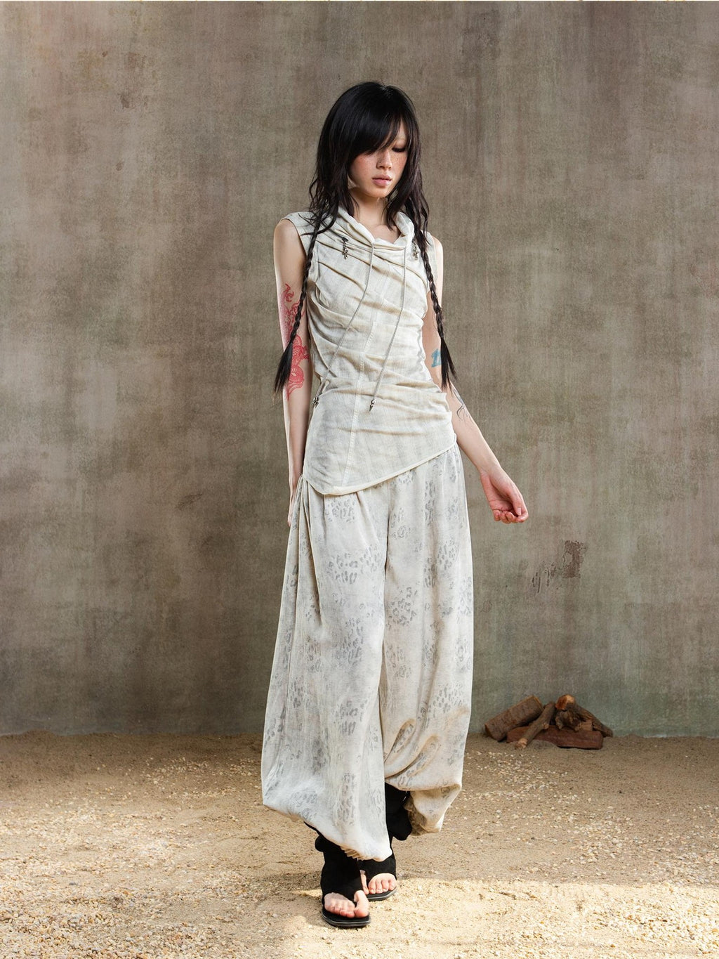 ARIADNAw Asymmetric Contrast Waist Low Rise Loose Lantern Women's Chinos