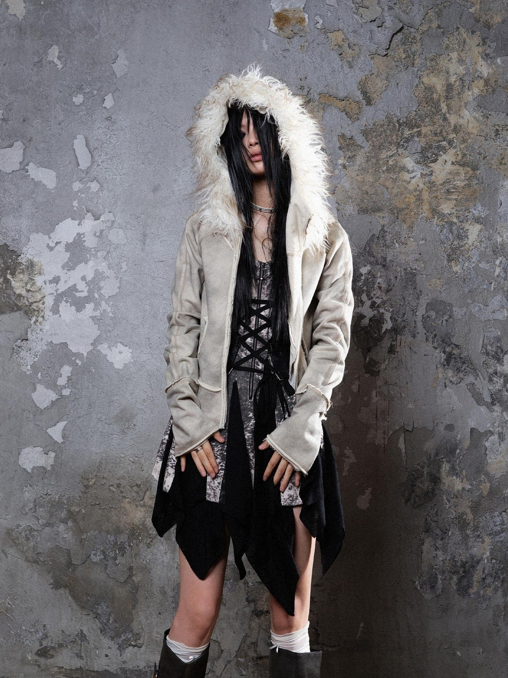 ARIADNAw Faux Fur Collar Distressed Y2k Punk Women's Long Sleeve Cropped Jackets