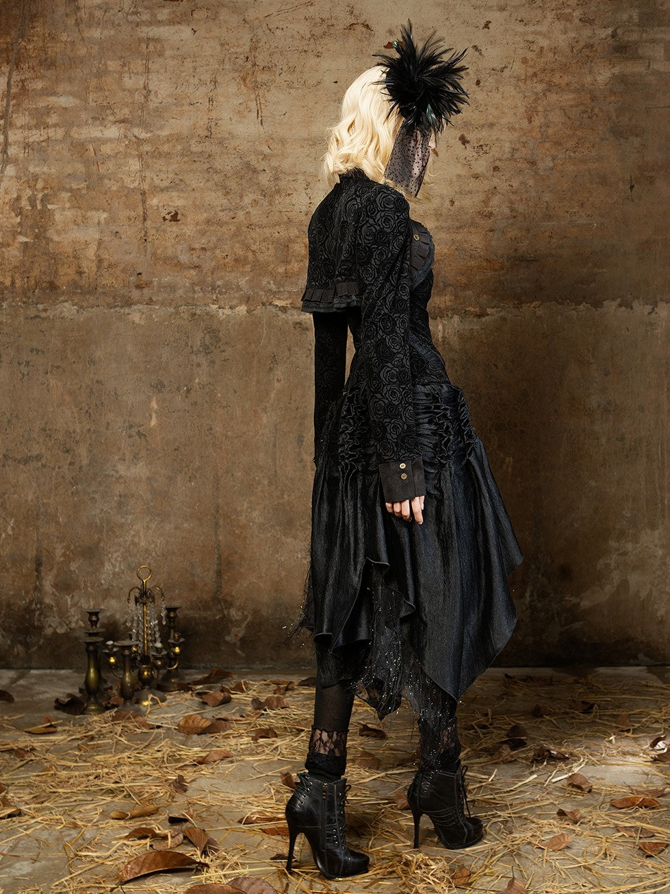 ARIADNAw Gothic Punk Palace Long Sleeve Slim Fit Ultra Short Women's Cropped Jackets
