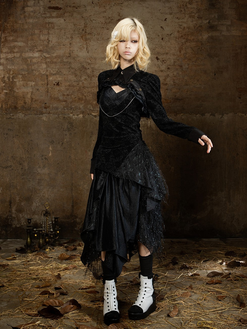 ARIADNAw Gothic Punk Palace Long Sleeve Slim Fit Ultra Short Women's Cropped Jackets