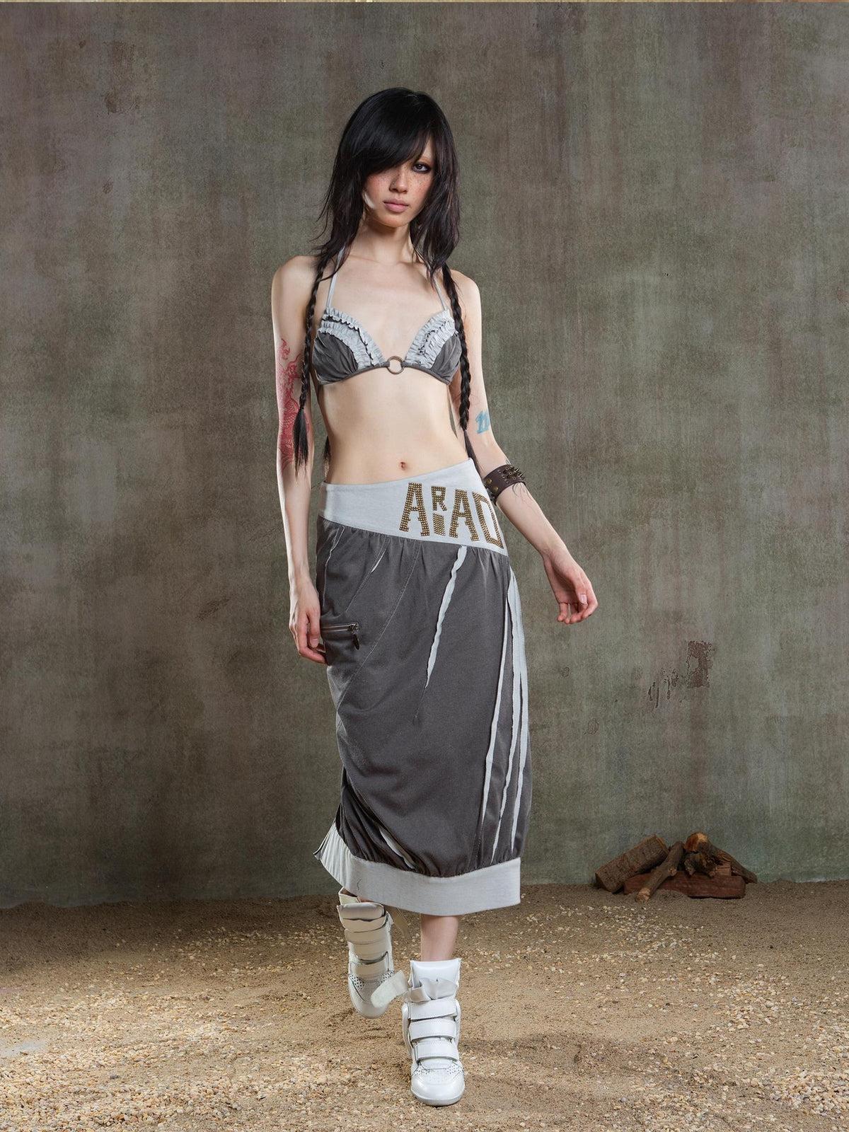 ARIADNAw Rhinestone Color Block Asymmetric Low Rise Women's Midi Skirts