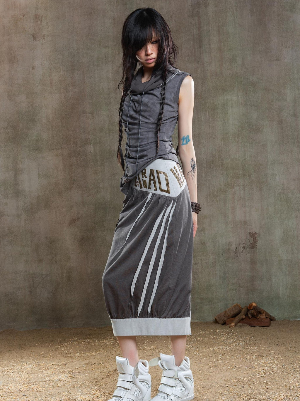 ARIADNAw Rhinestone Color Block Asymmetric Low Rise Women's Midi Skirts