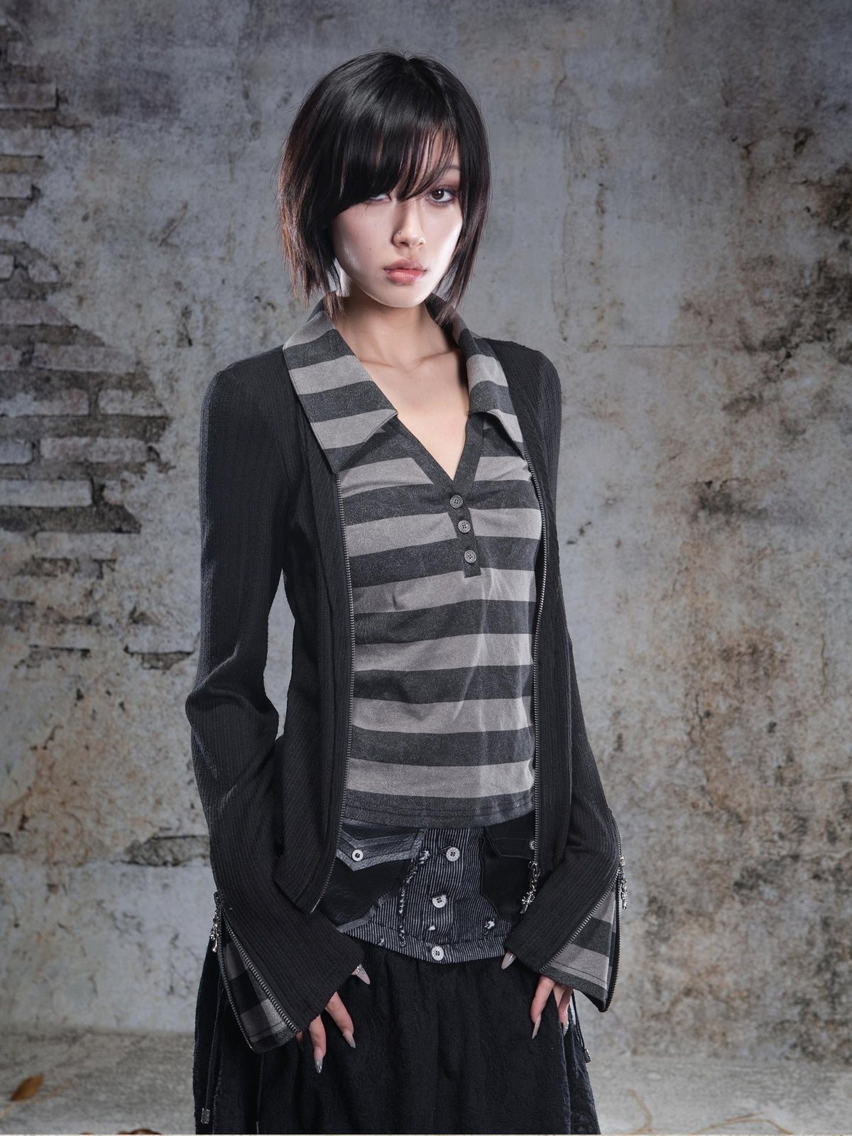 ARIADNAw Slim Fit Faux Two Piece V-neck Color Block Women's Long Sleeve T-shirts