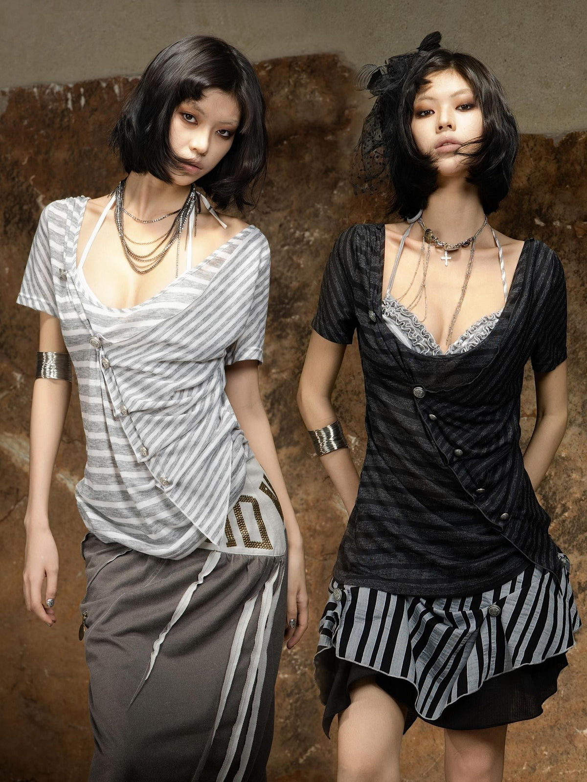 ARIADNAw Vintage Punk Asymmetric Striped Knit Slim Fit Women's Short Sleeve T-shirts