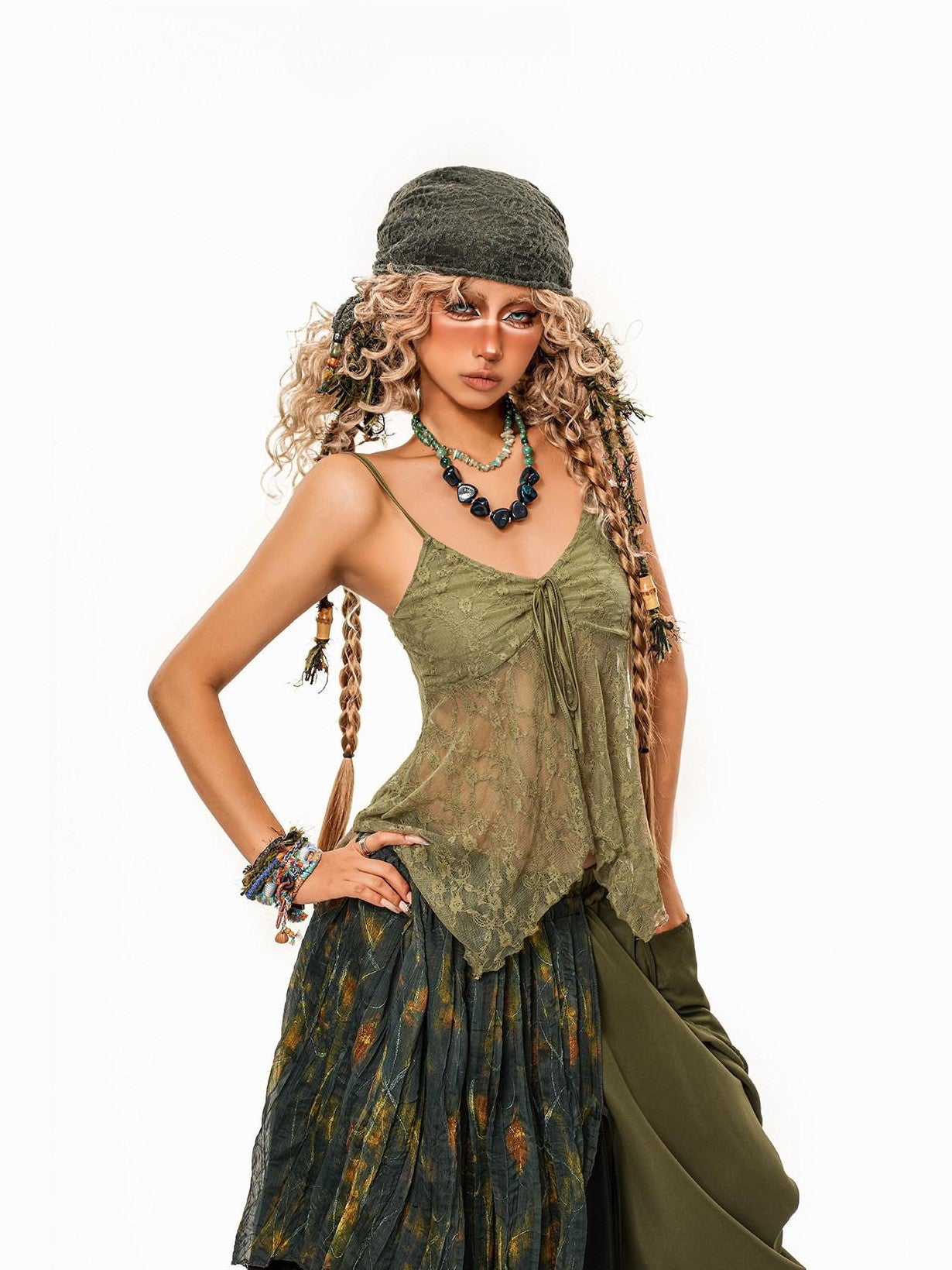 Arielink Asymmetric Hem Vintage Crochet V-neck Women's Lace Camisoles