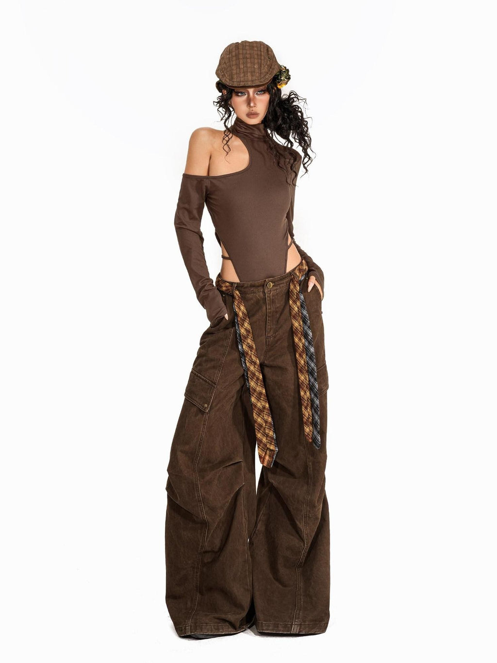 Arielink Coffee Cutout One Shoulder High Neck Women's Cropped Long Sleeve T-shirts