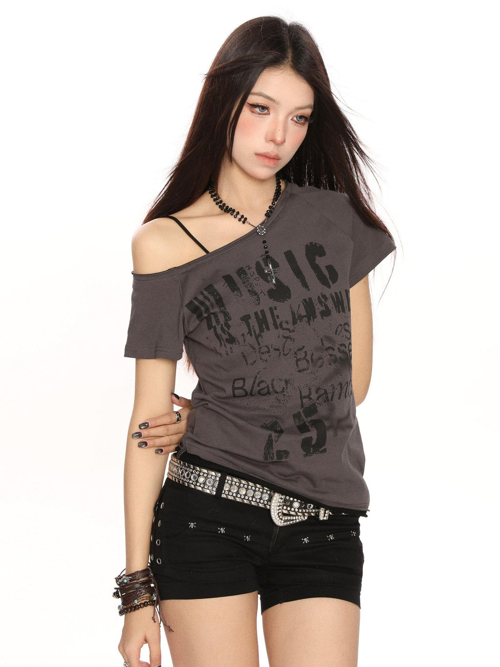 BIGGOLD STUDIO Asymmetric Print Slanted Neck Women's Short Sleeve T-shirts