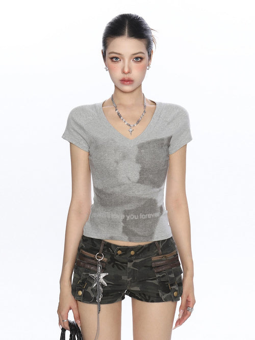 BIGGOLD STUDIO Bear Print V-neck Slim Fit Cotton Women's Short Sleeve T-shirts