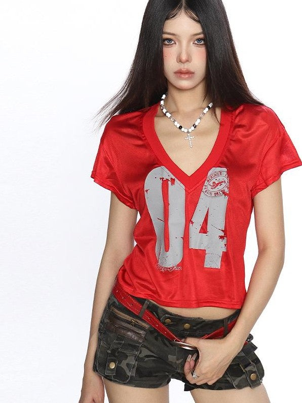 BIGGOLD STUDIO Printed V-neck Slim Fit Cropped Women's Cotton Short Sleeve T-shirts