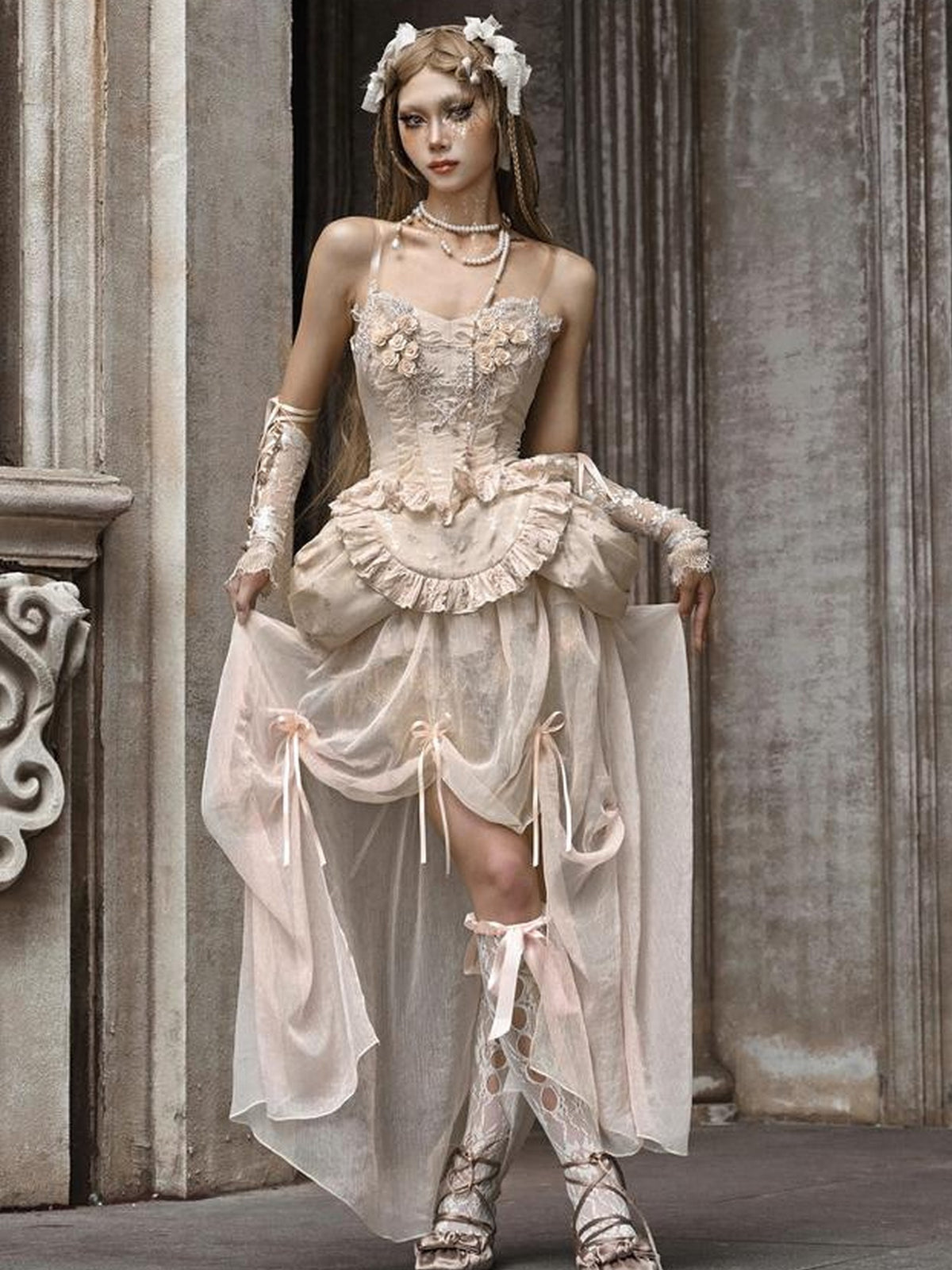 BLOOD SUPPLY Broken Ballet Rococo Gold Embroidered Bustier Women's Polyester Tube Tops