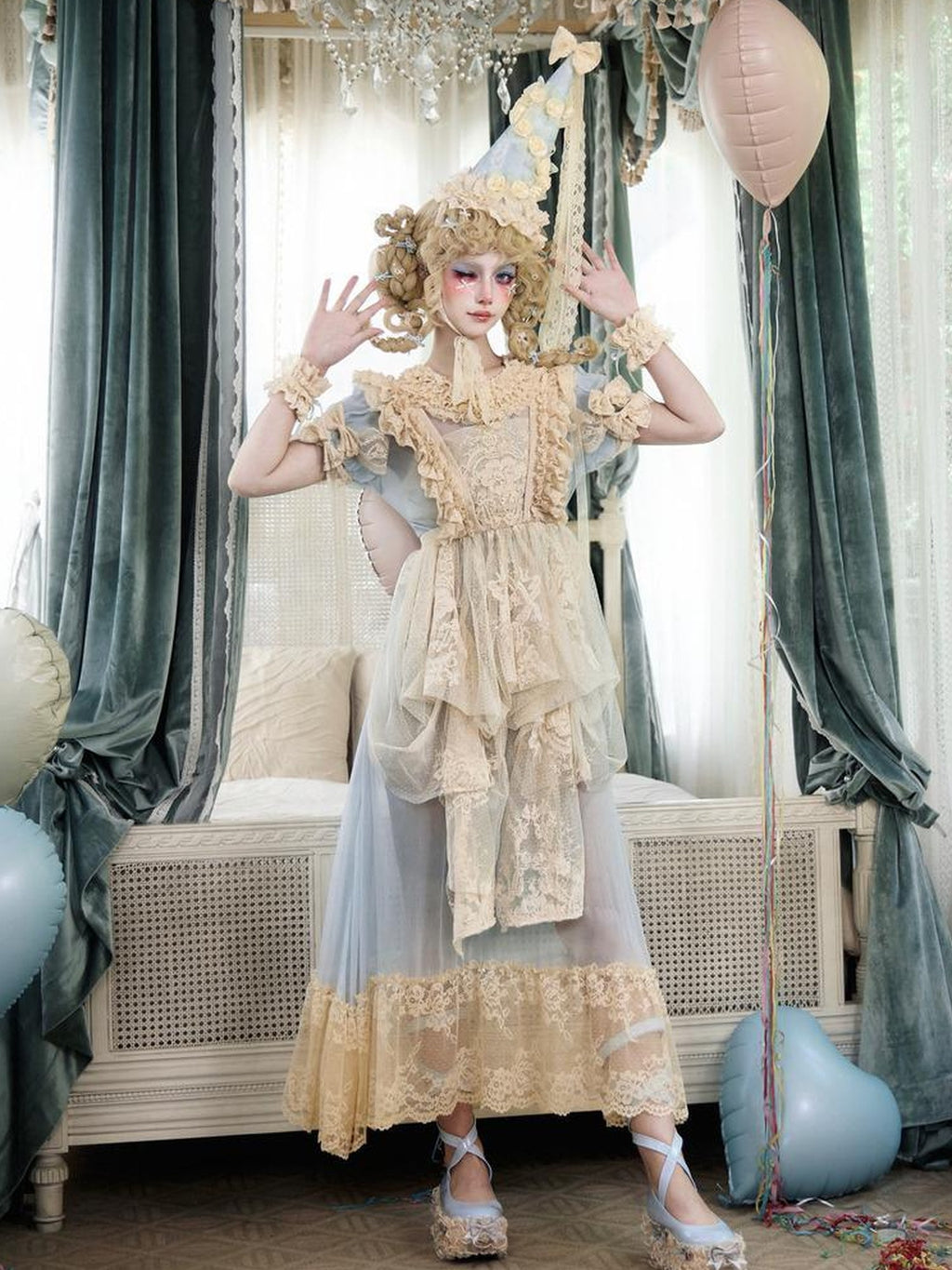 BLOOD SUPPLY French Rococo Lace Short Sleeve Polyester Women's Casual Maxi Dresses