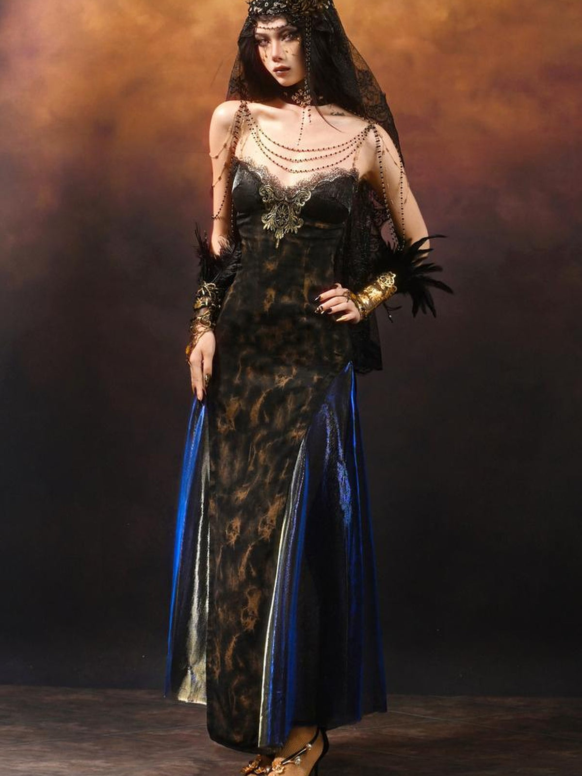 BLOOD SUPPLY Gilded Classical Style Women's Polyester Slip Maxi Dresses