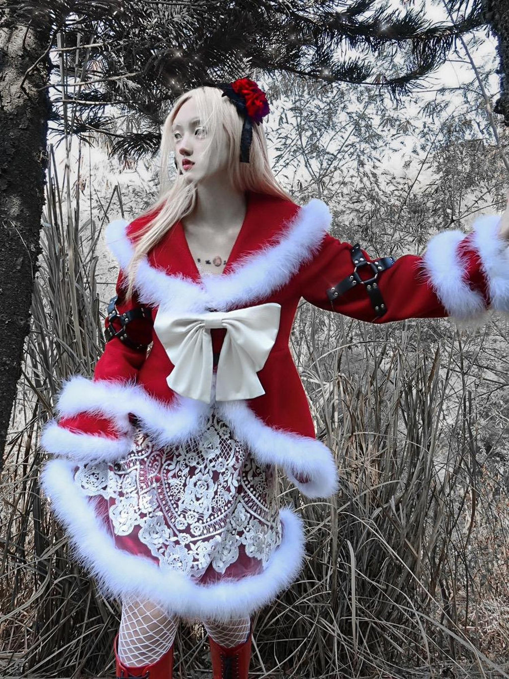 BLOOD SUPPLY Gothic Bow Faux Fur Pu Women's Ponchos