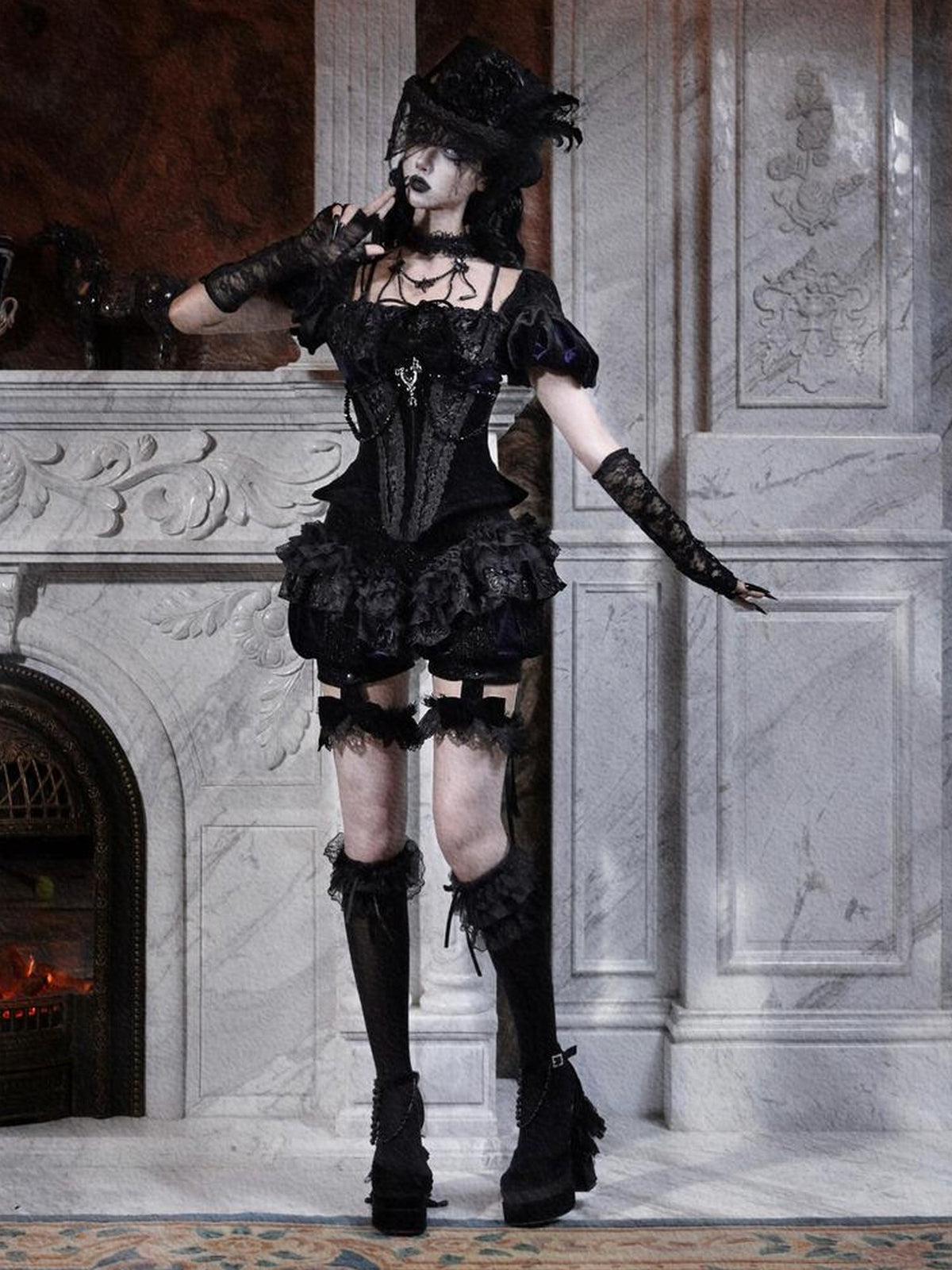 BLOOD SUPPLY Gothic Lace Detachable Leg Loop Low Rise Velvet Satin Women's Skorts
