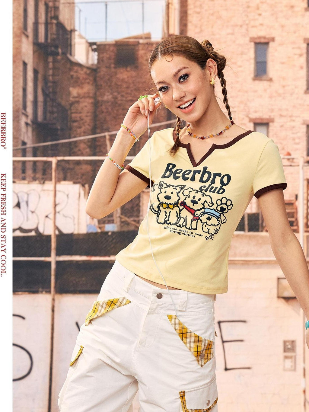 BeerBro Slim Fit Contrast Trim V-neck Dog Puff Print Cotton Women's Short Sleeve T-shirts