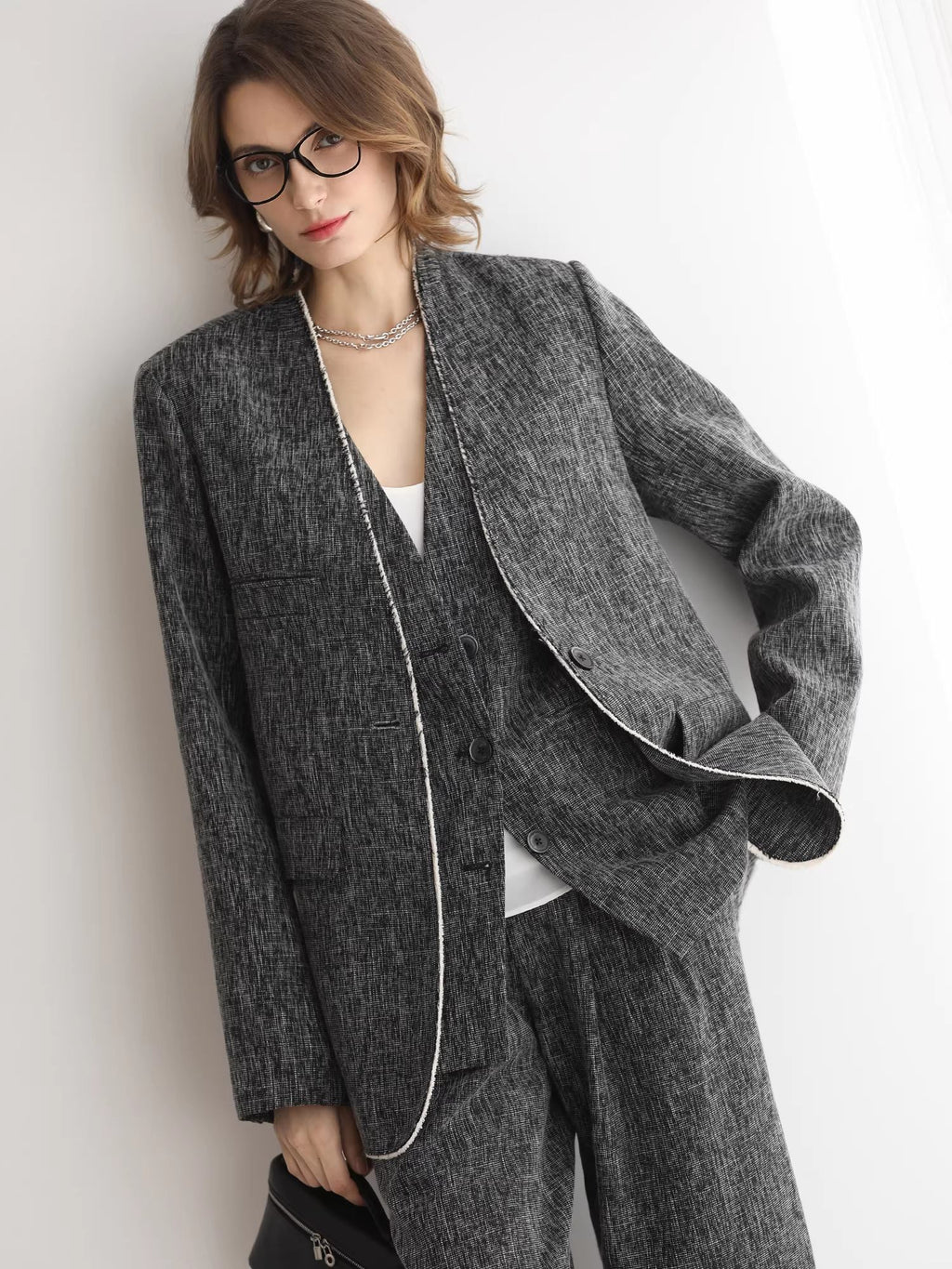 COCOBELLA_Collarless_Frayed_Hem_Office_Straight_Fit_Single_Button_Women_Work_Blazers_MISSTT