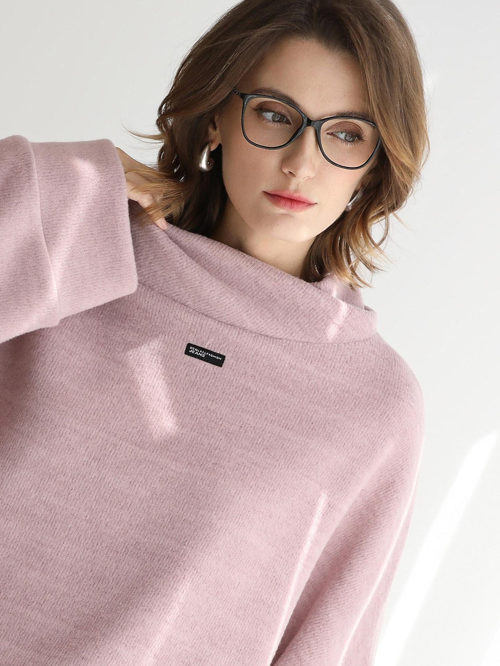 COCOBELLA Cozy Oversize Turtleneck Knit Drop Shoulder Street Casual Thick Pullover Sweater