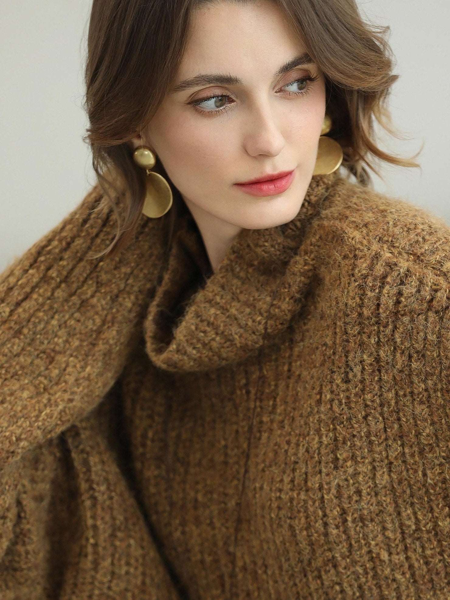 COCOBELLA Cozy Thick Ribbed Fancy Yarn Loose Fit Office Turtleneck Knit Sweater