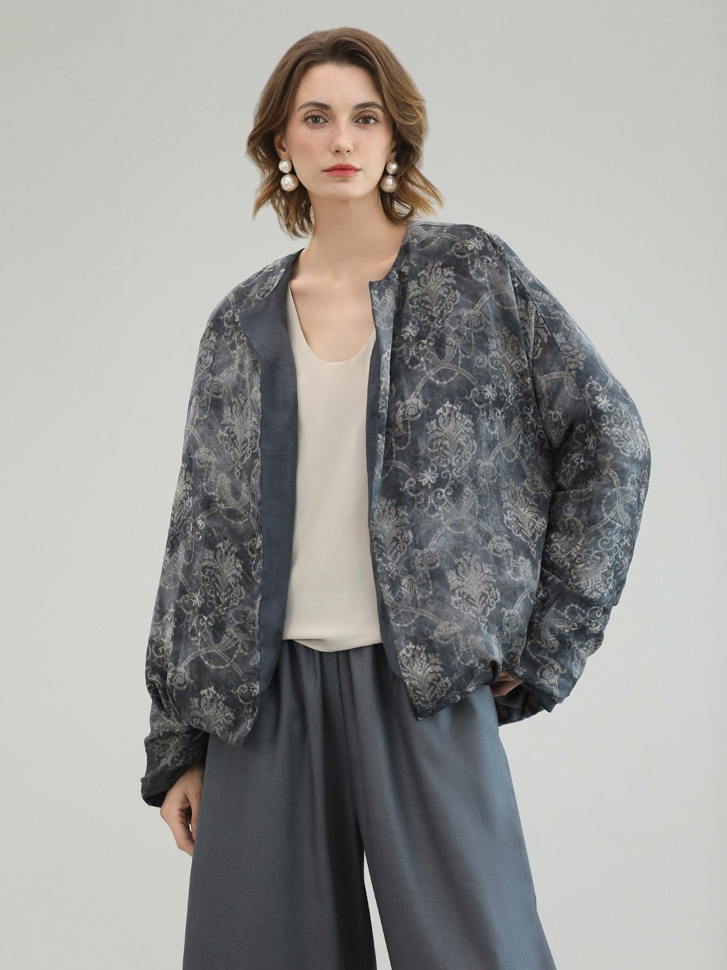 COCOBELLA Double Faced 90 White Duck Down Straight Ol Floral Pleated City Down Jackets
