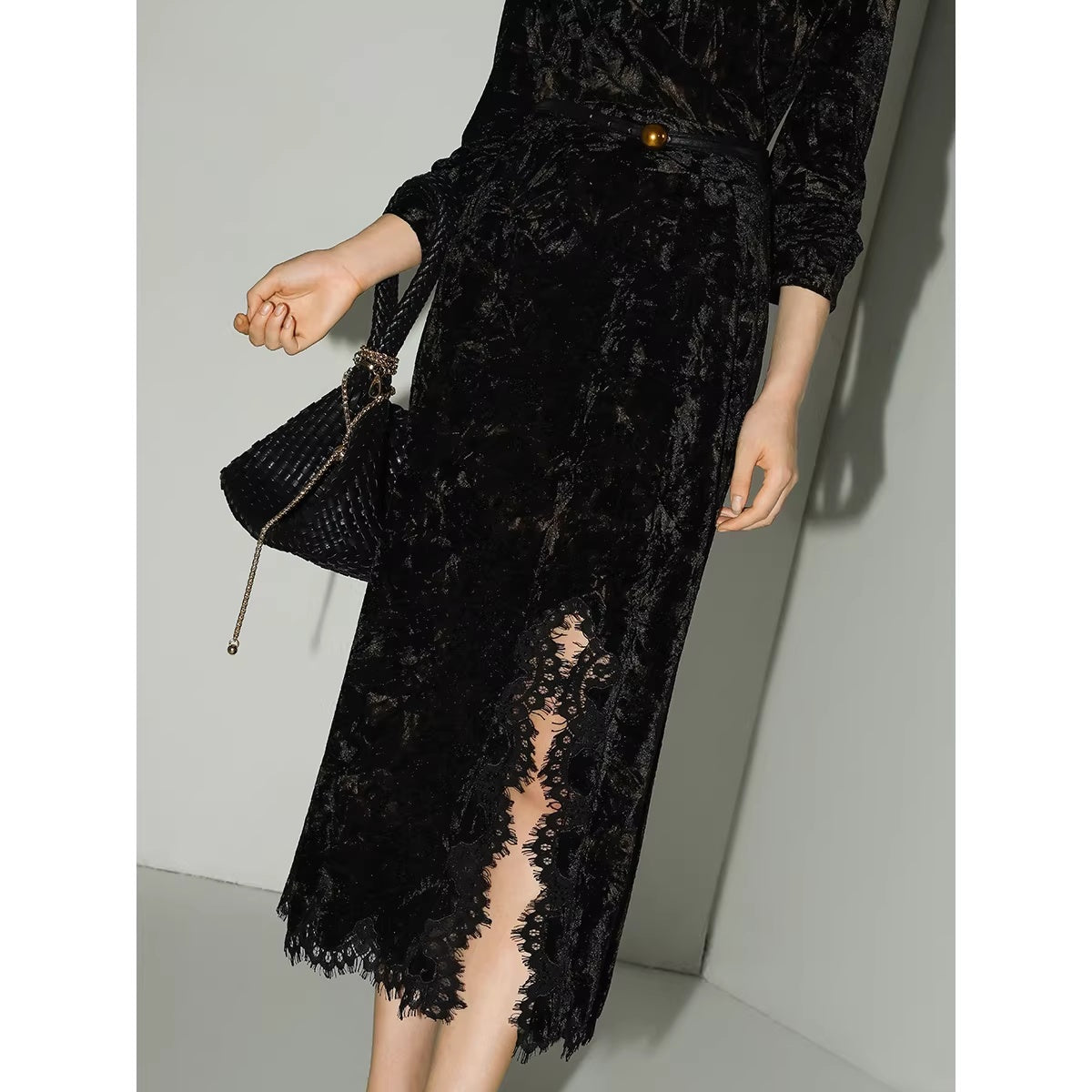 COCOBELLA_Elegant_Black_Gold_Lace_Patchwork_New_Chinese_Style_Slim_Mid_Waist_Midi_Skirts_MISSTT