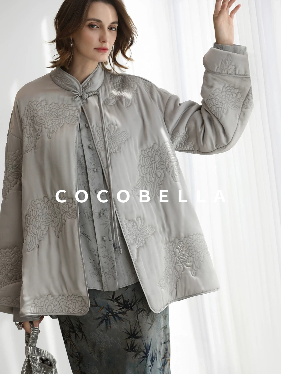 COCOBELLA Embroidered Ethnic Commuter Straight Fit Short Polyester Padded Jackets