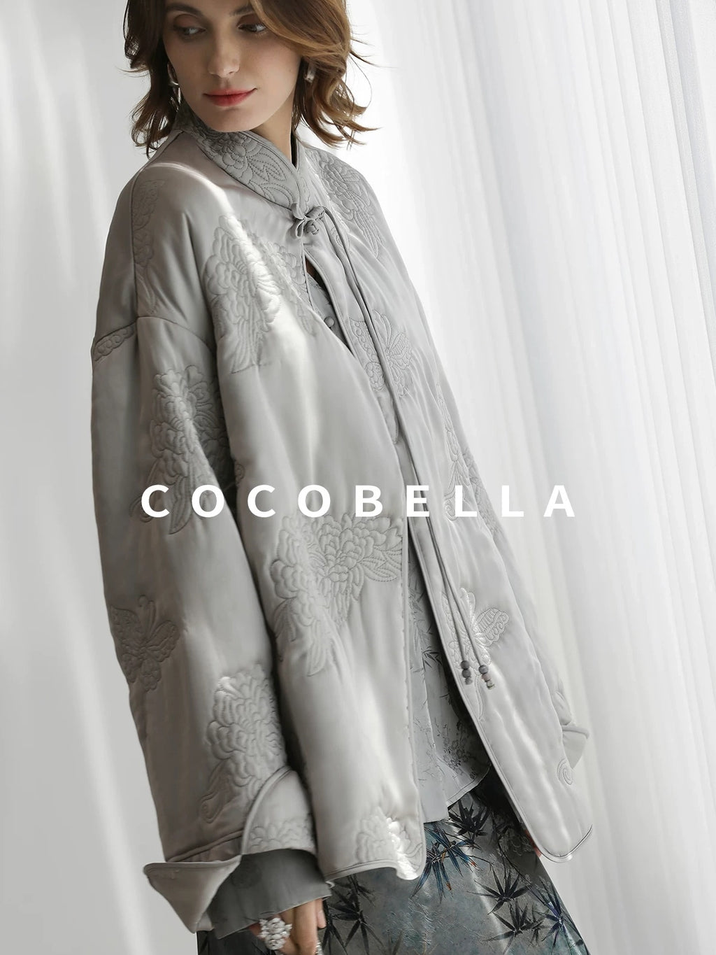 COCOBELLA Embroidered Ethnic Commuter Straight Fit Short Polyester Padded Jackets