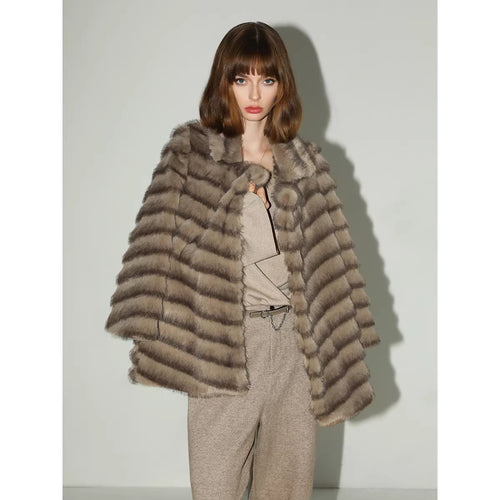 COCOBELLA_Faux_Fur_Horizontal_Panel_Loose_Fit_Ol_Workwear_Women_Ice_Blue_Jackets_MISSTT