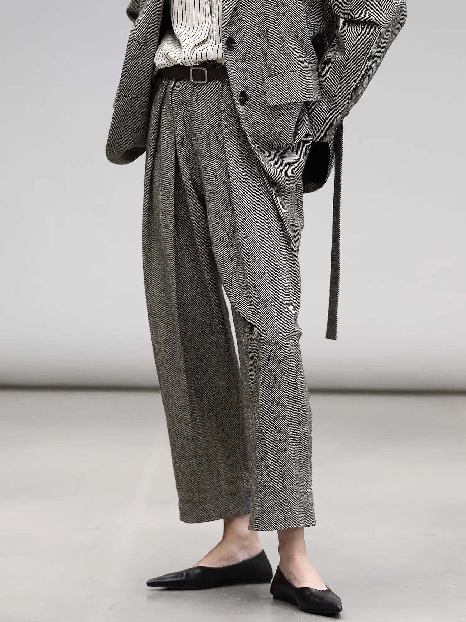 COCOBELLA_Jacquard_Herringbone_Single_Button_Straight_Fit_Office_Women_Pockets_Blazers_MISSTT