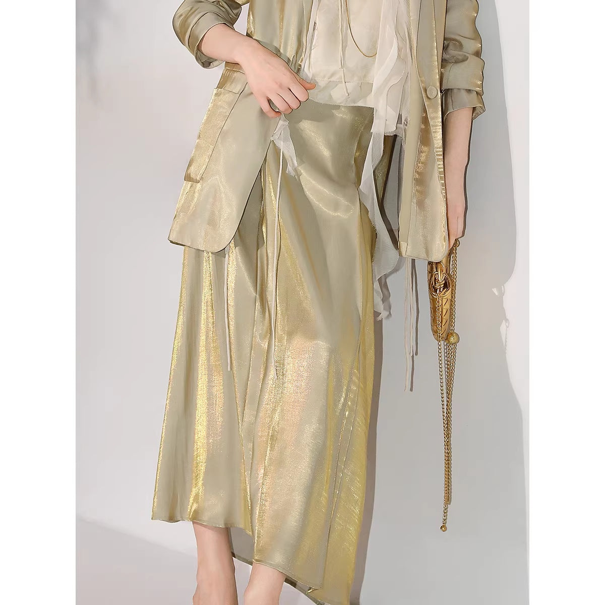 COCOBELLA_Shimmery_Viscose_Blend_Straight_Fit_Longline_Pockets_One_Button_Office_Blazers_MISSTT