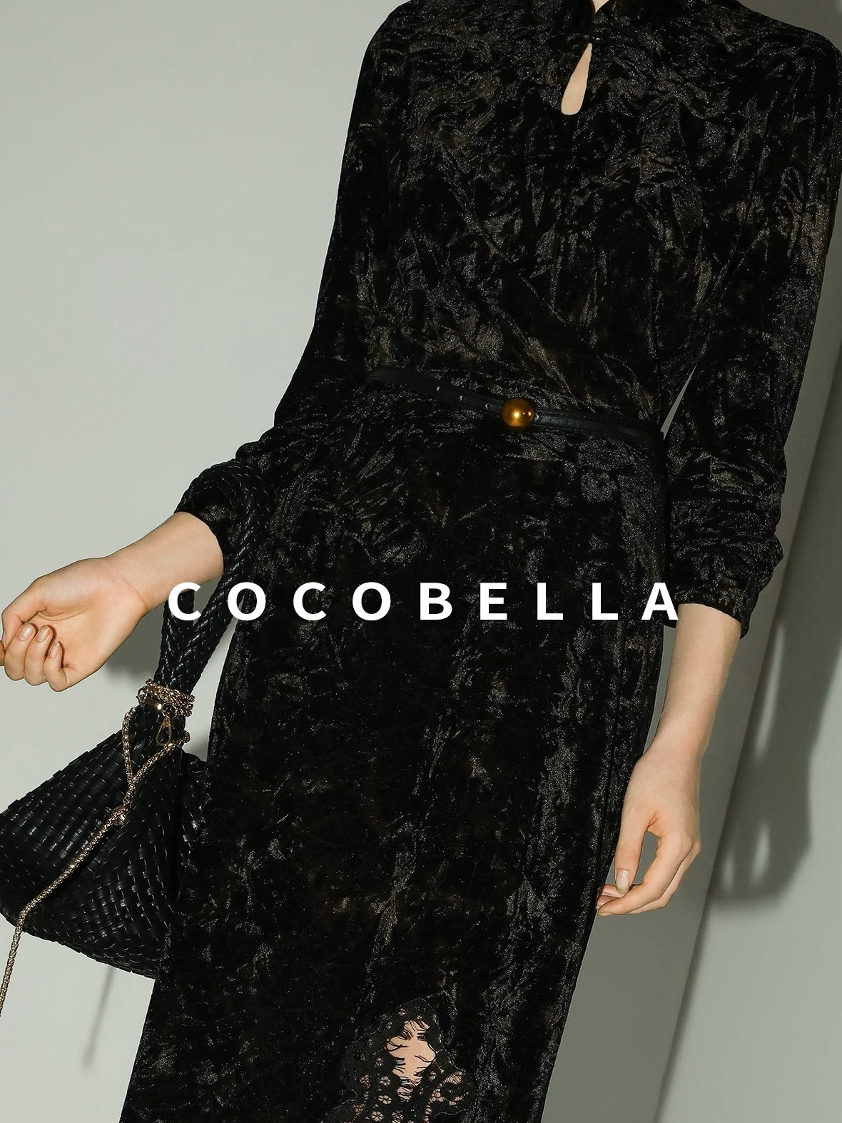 COCOBELLA Slim Stretch Commuter Stand Collar Buttons Women Long Sleeve Black Gold Shirts