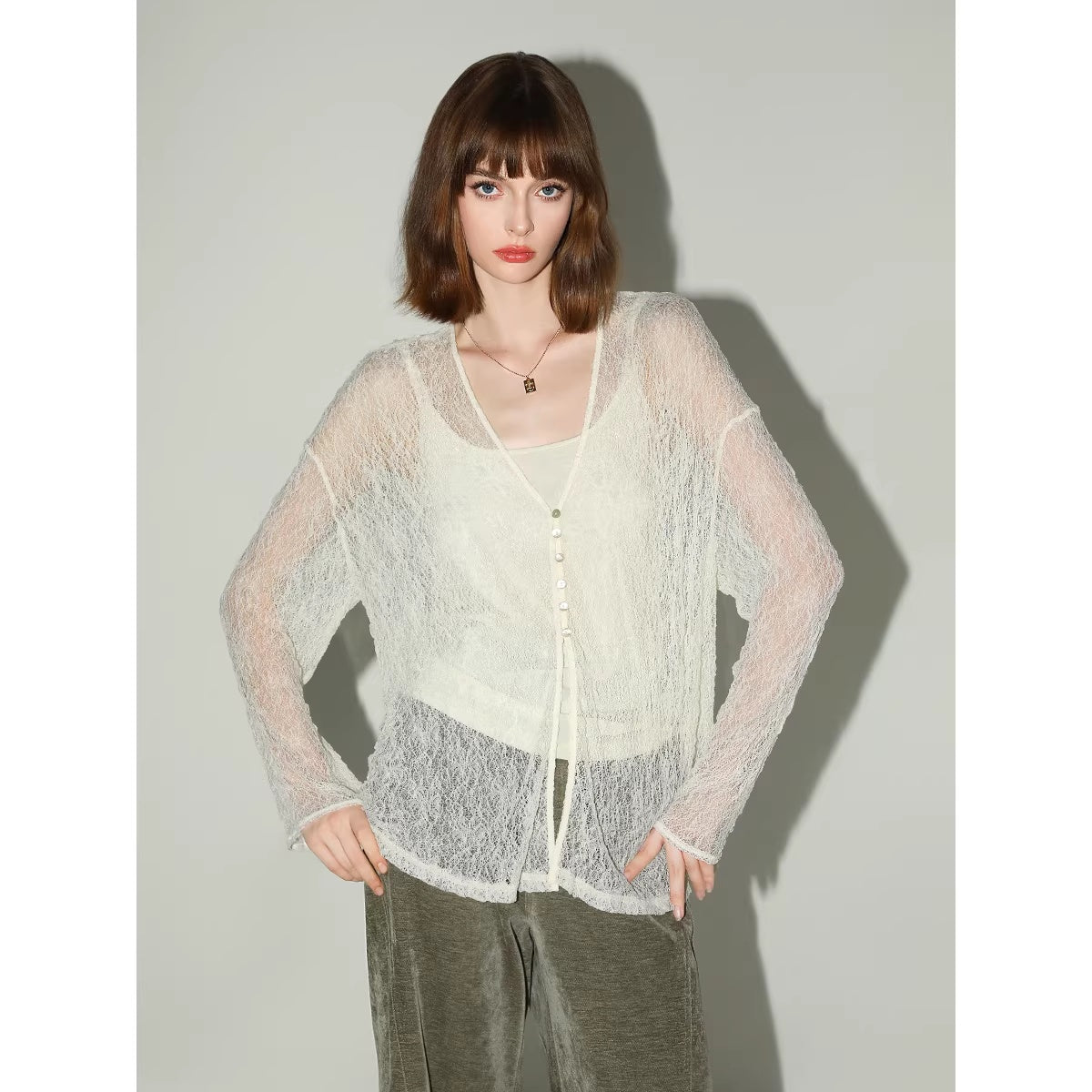 COCOBELLA_Soft_Lace_V_Neck_Shell_Button_Straight_Fit_Women_Long_Sleeve_Knit_T-Shirts_MISSTT