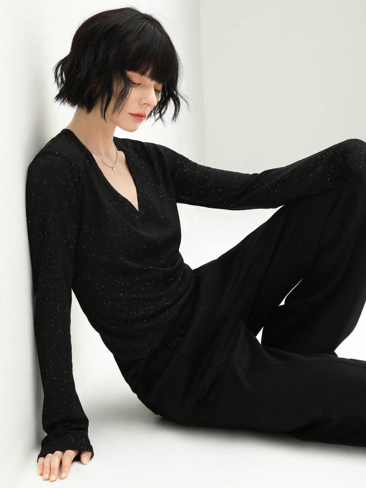 COCOBELLA Soft Sequin Minimalist Loose Fit Women Office V Neck Long Sleeve Black T-Shirts