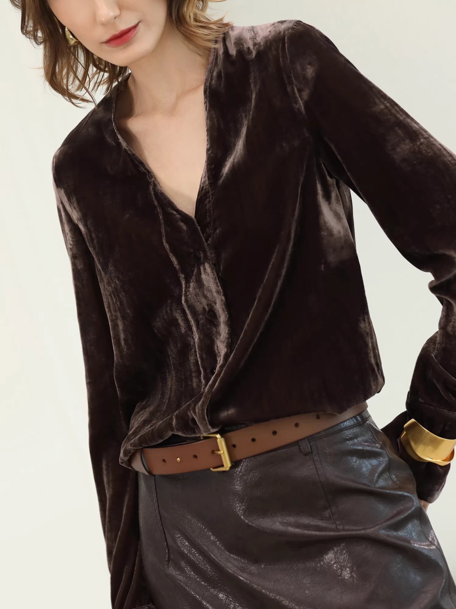 COCOBELLA_Soft_Viscose_Amber_Sheen_Vintage_Commuter_Straight_V_Neck_Women_Office_Shirts_MISSTT